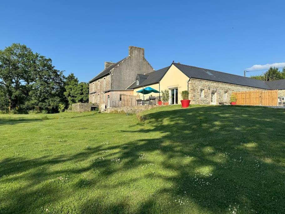Gite De Charme A La Ferme - Duplex Landrévarzec エクステリア 写真